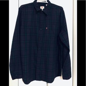 Levi’s Men’s Shirt - Size XL